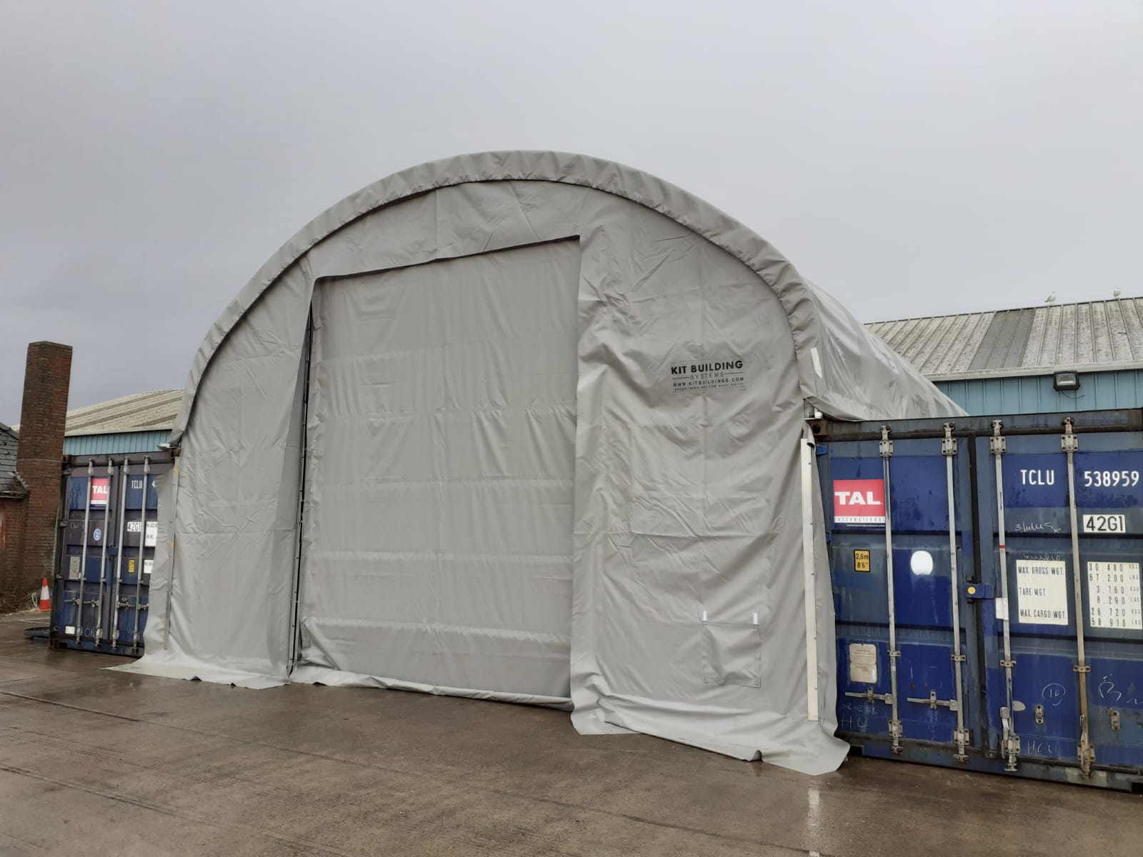 Containerüberdachungen – 33 Fuß x 20 Fuß x 12 Fuß (10 m x 6 m x 3,6 m)